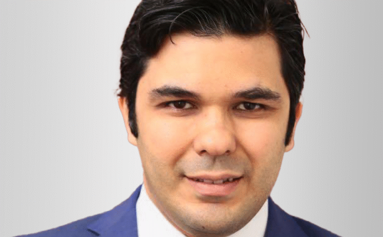  Türker Çelik